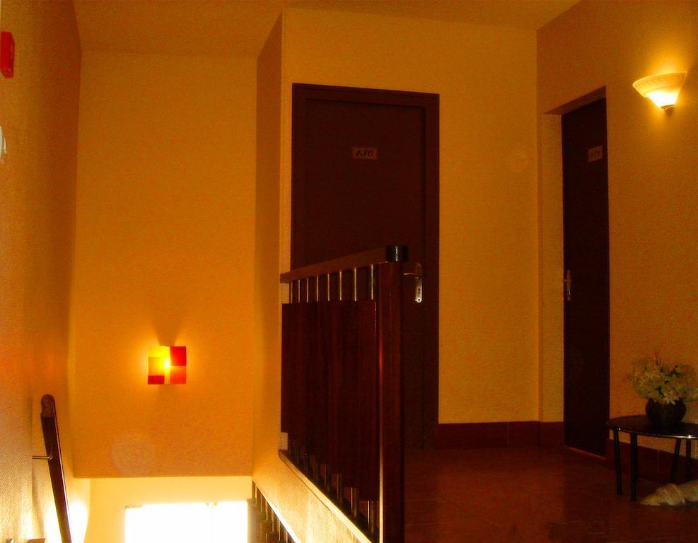 Motel Des Bruyeres Lamotte-Beuvron Habitación foto